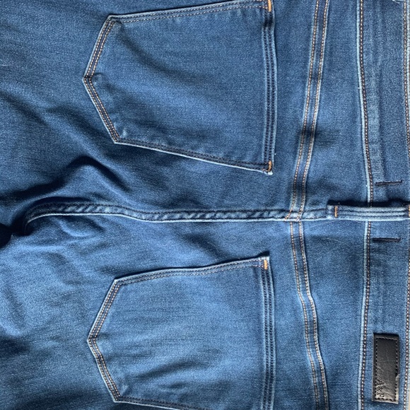 Abercrombie and Fitch Ultra High Rise Jean Legging - Picture 3 of 5